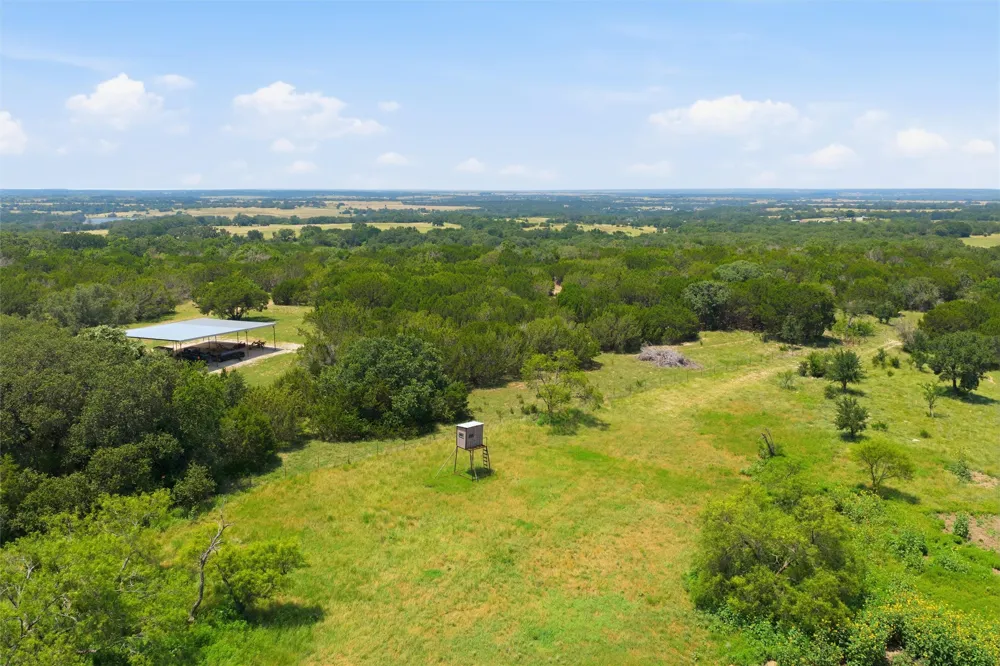 5835 Fm 1744 Hico, TX 76457