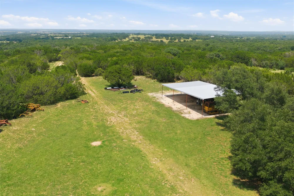 5835 Fm 1744 Hico, TX 76457