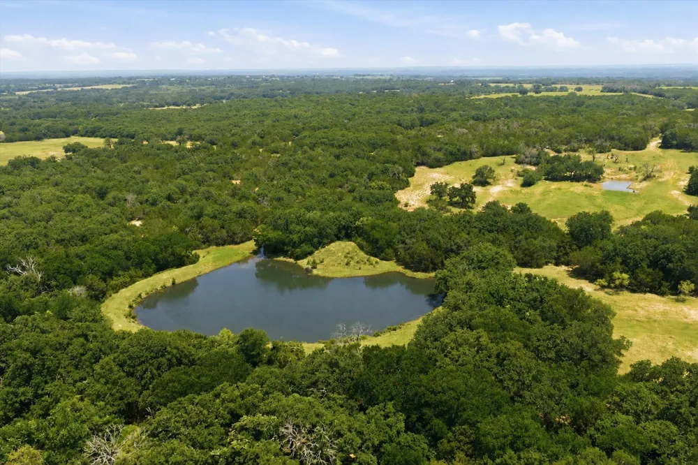 5835 Fm 1744 Hico, TX 76457