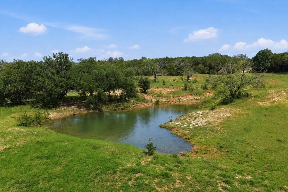 5835 Fm 1744 Hico, TX 76457