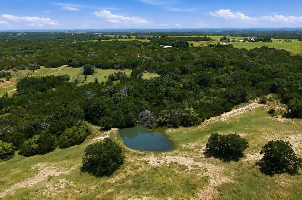 5835 Fm 1744 Hico, TX 76457