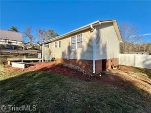144 Strawberry Lane Mount Airy, NC 27030