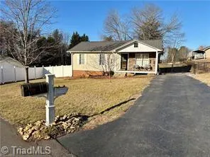 144 Strawberry Lane Mount Airy, NC 27030