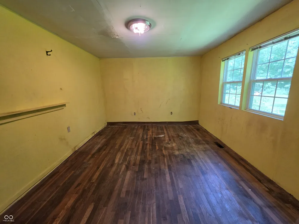 1209 Shelby Street Alexandria, IN 46001