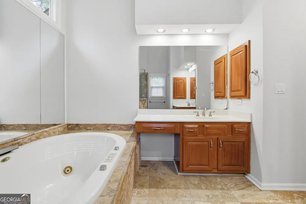 11715 Dunhill Place DR Johns Creek, GA 30005