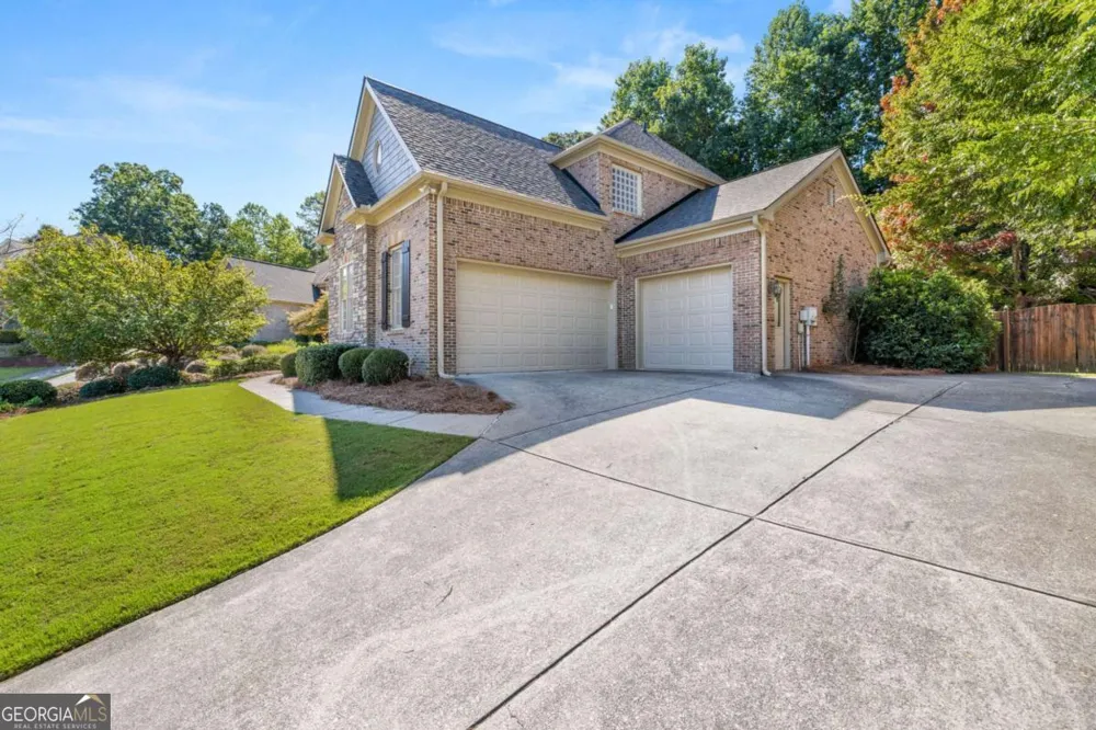 1475 Boomer CIR Suwanee, GA 30024
