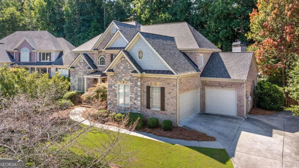 1475 Boomer CIR Suwanee, GA 30024