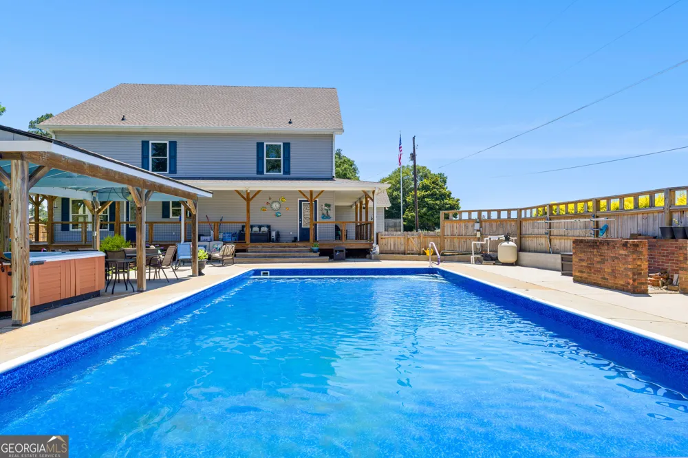 249 Lakeshore CIR Milledgeville, GA 31061