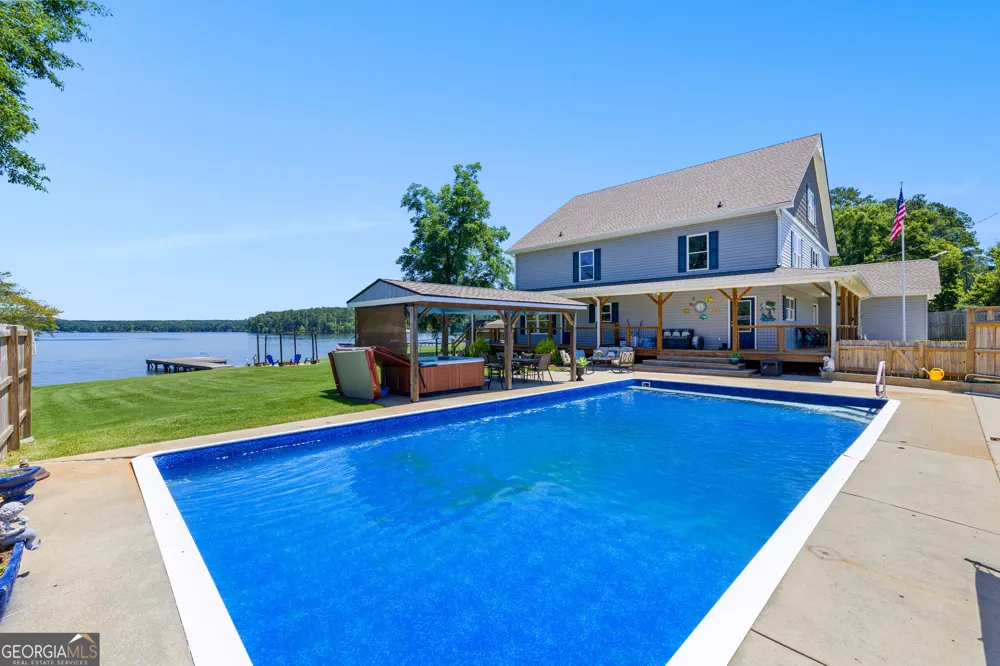 249 Lakeshore CIR Milledgeville, GA 31061