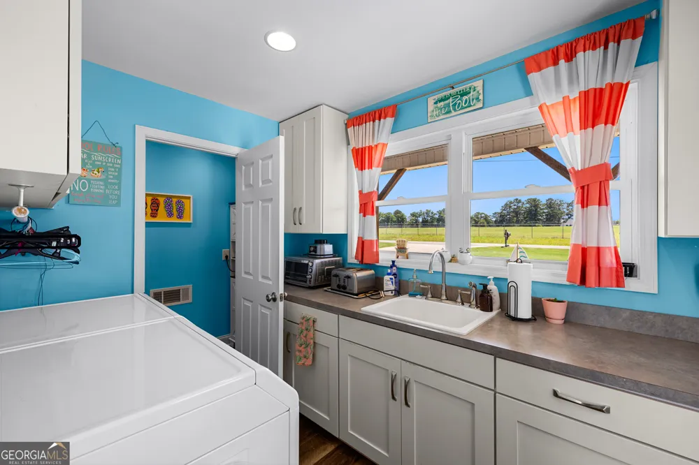 249 Lakeshore CIR Milledgeville, GA 31061