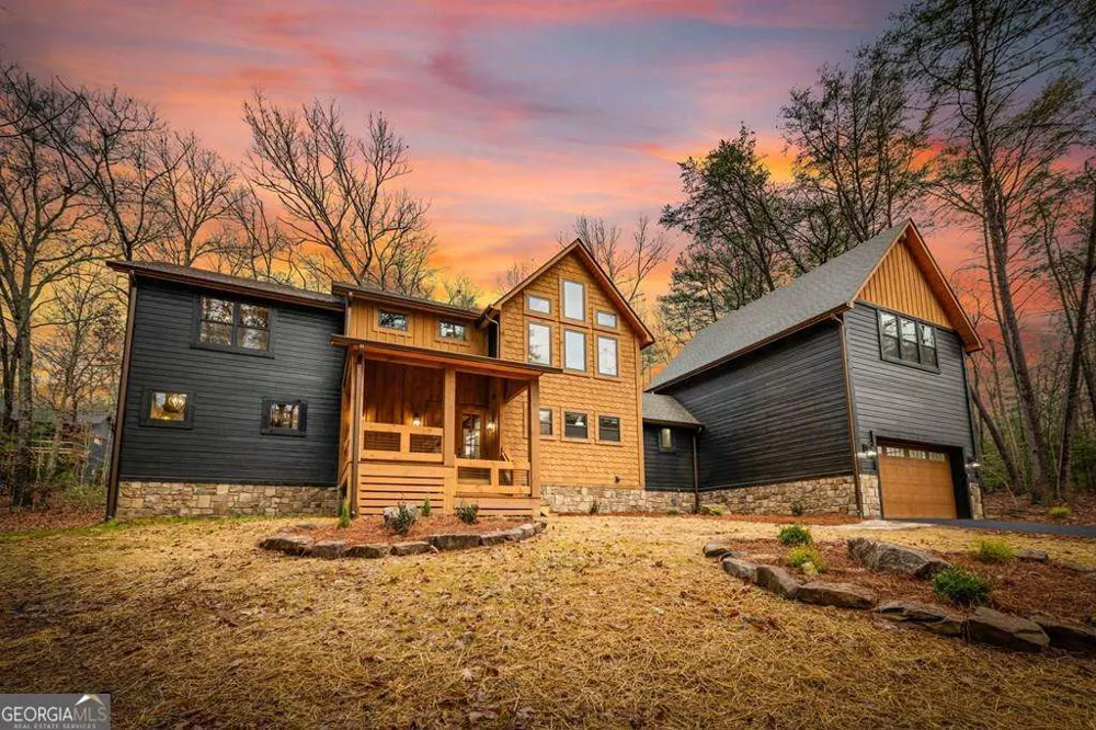 45 Shermans CT McCaysville, GA 30555