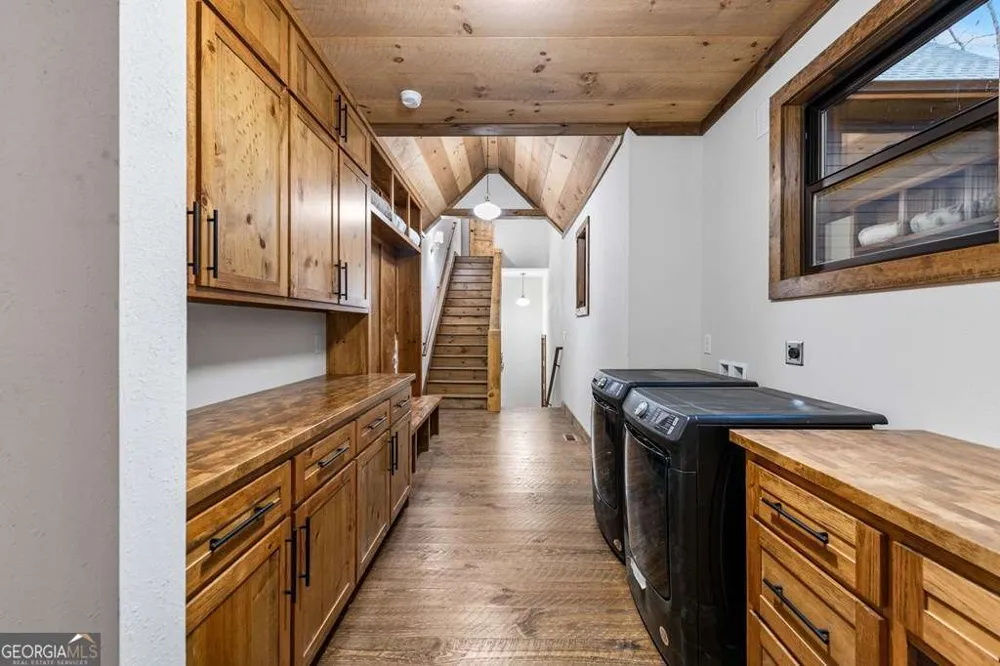 45 Shermans CT McCaysville, GA 30555