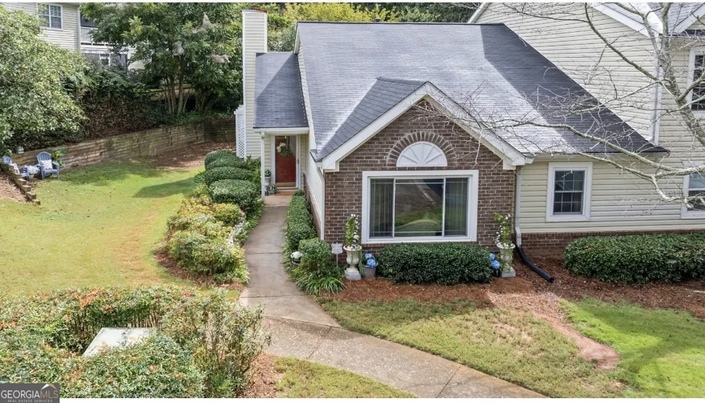 81 Hampshire CT Avondale Estates, GA 30002