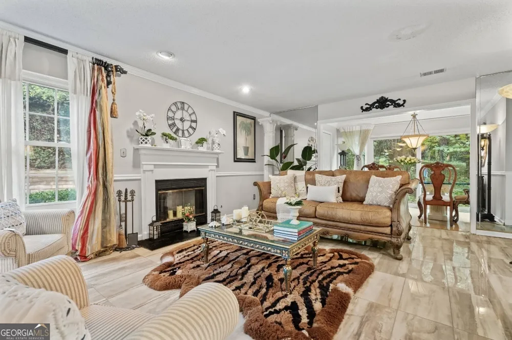 81 Hampshire CT Avondale Estates, GA 30002