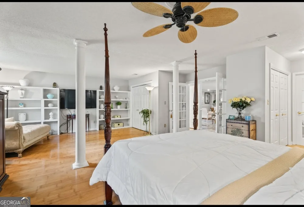 81 Hampshire CT Avondale Estates, GA 30002