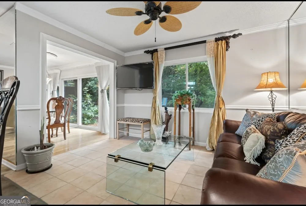 81 Hampshire CT Avondale Estates, GA 30002