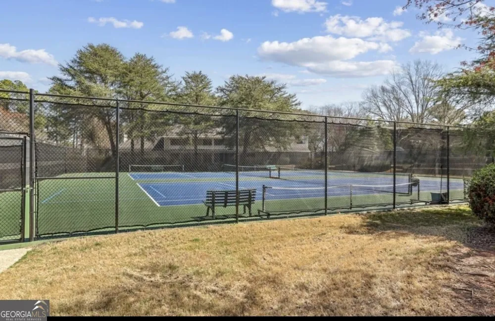 81 Hampshire CT Avondale Estates, GA 30002