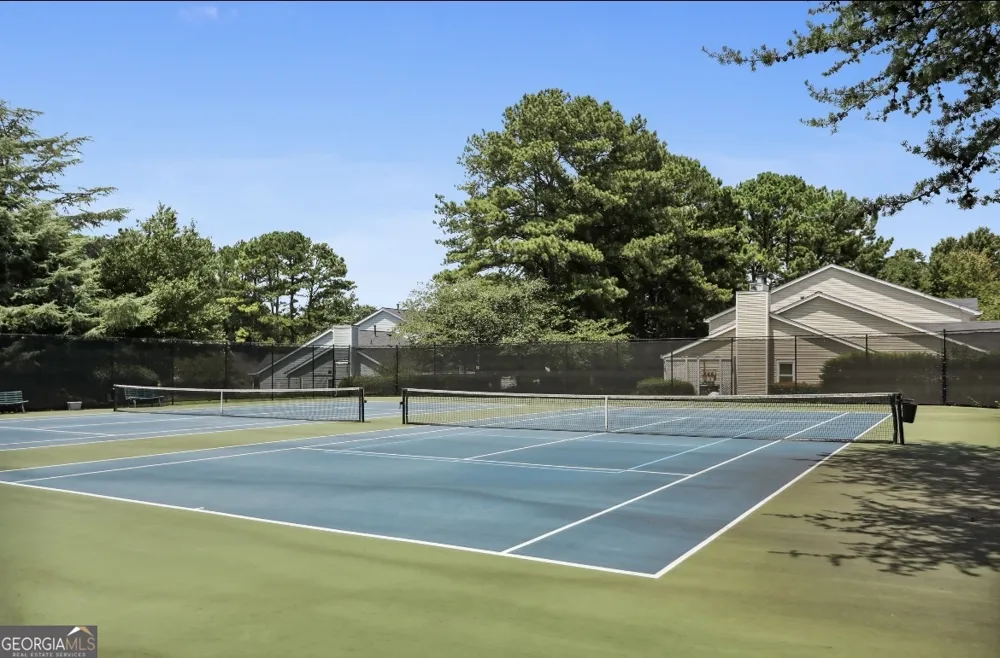 81 Hampshire CT Avondale Estates, GA 30002