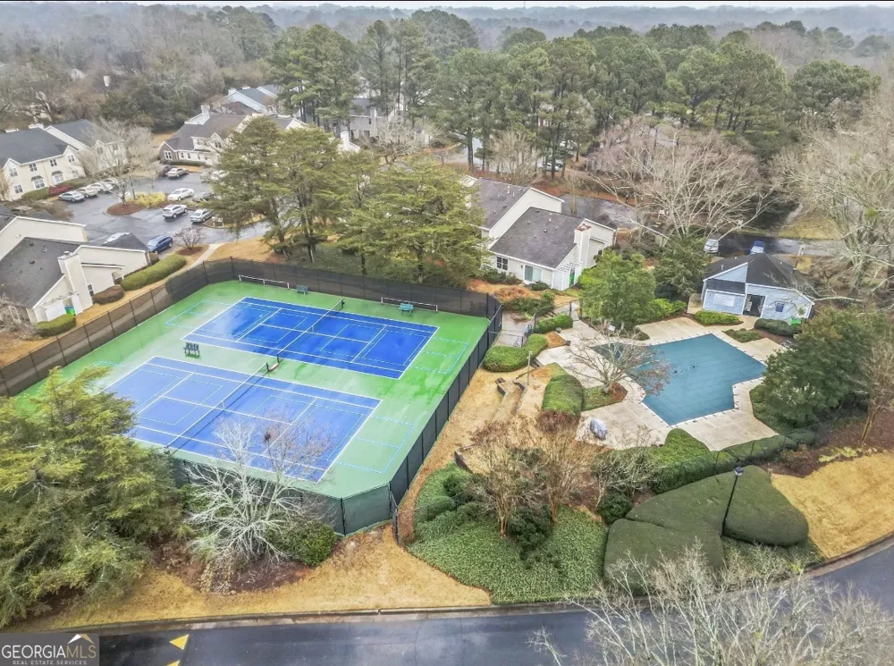 81 Hampshire CT Avondale Estates, GA 30002