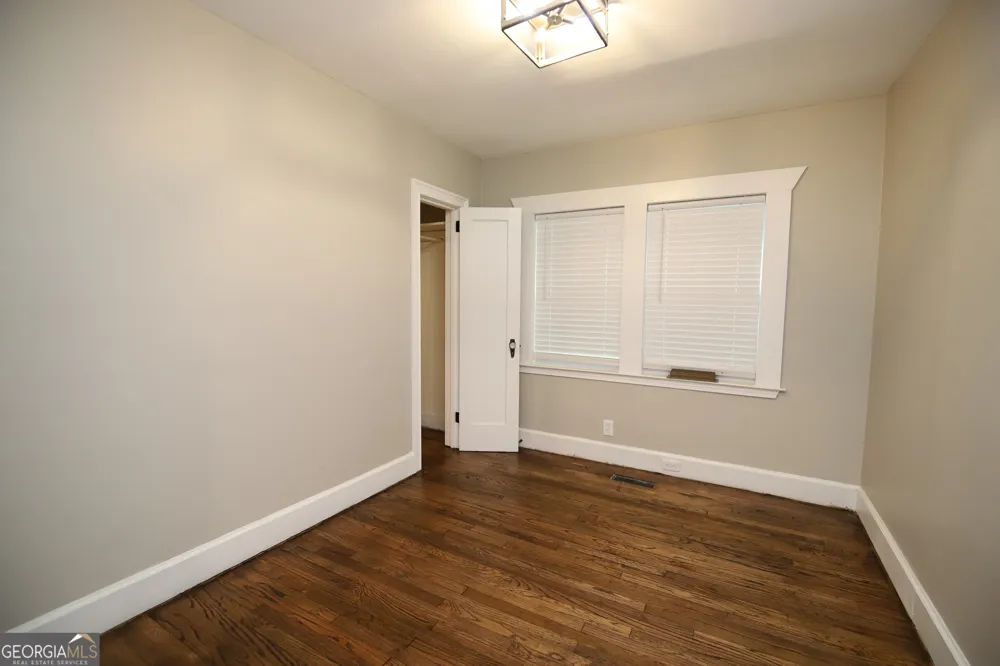 112 Saynor CIR LaGrange, GA 30240