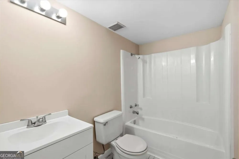 1107 Brookwood LN Dalton, GA 30720