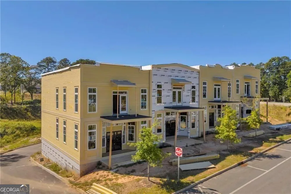 948 Hilltop Park CT Dacula, GA 30019