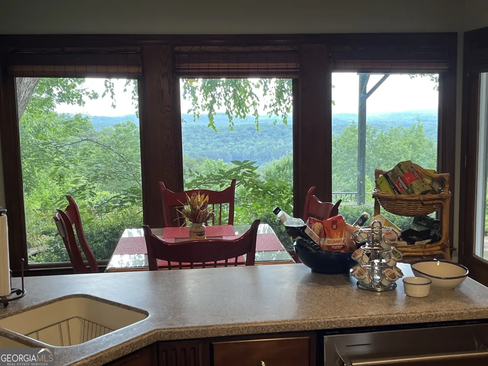 700 Old Lake Russell RD Cornelia, GA 30531