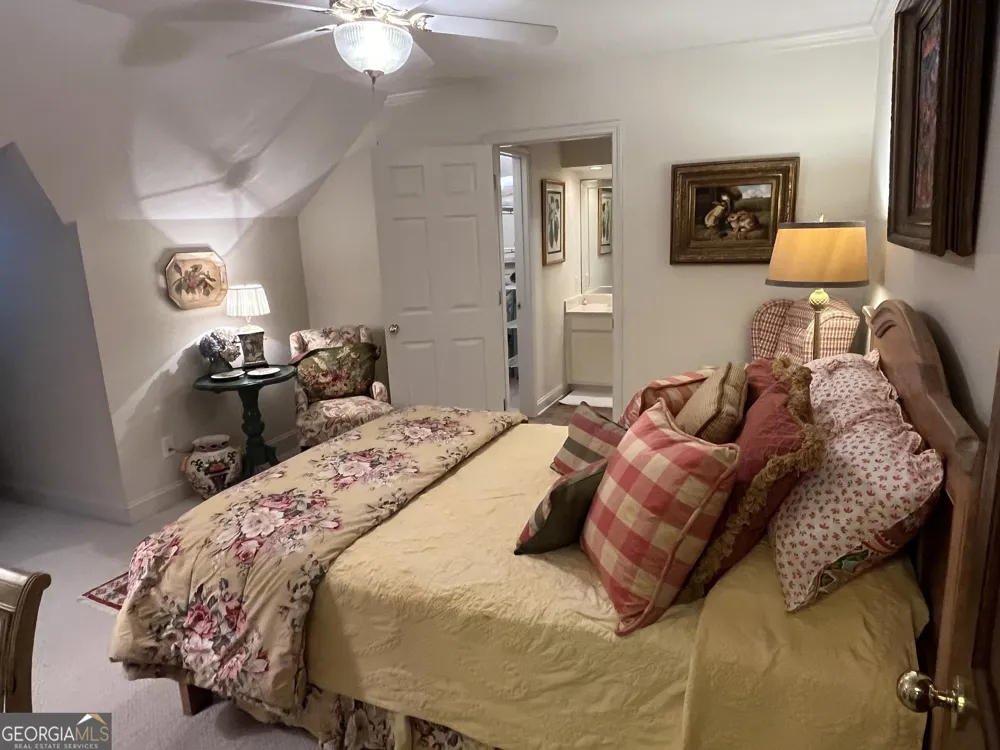 700 Old Lake Russell RD Cornelia, GA 30531