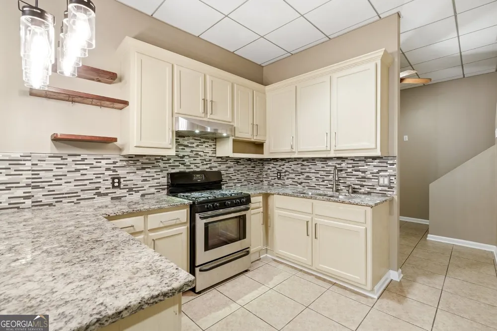 2915 Capot CT Snellville, GA 30039