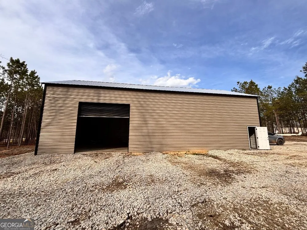 164 Strawberry Circle Swainsboro, GA 30401