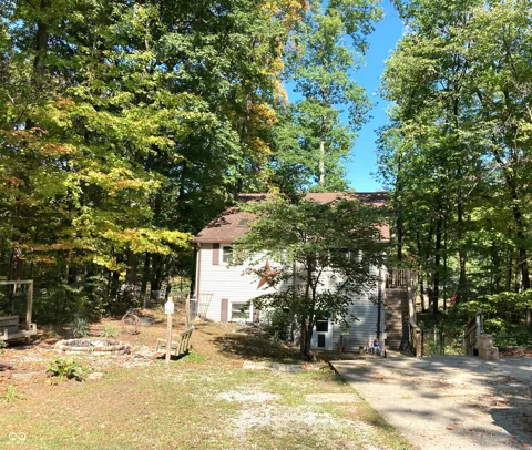 764 W Hinshaw Drive