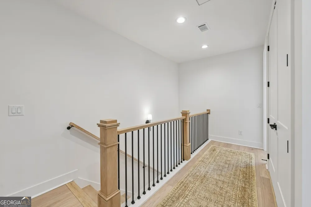 345 Sugarview RD Sugar Hill, GA 30518