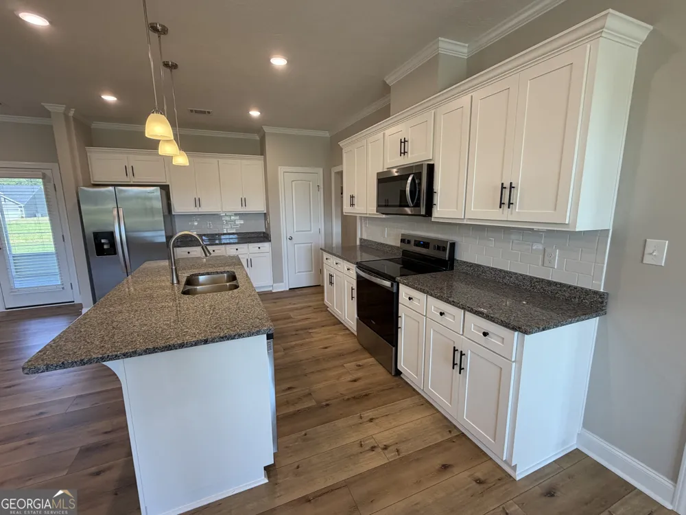 1255 Acadia DR Thomson, GA 30824