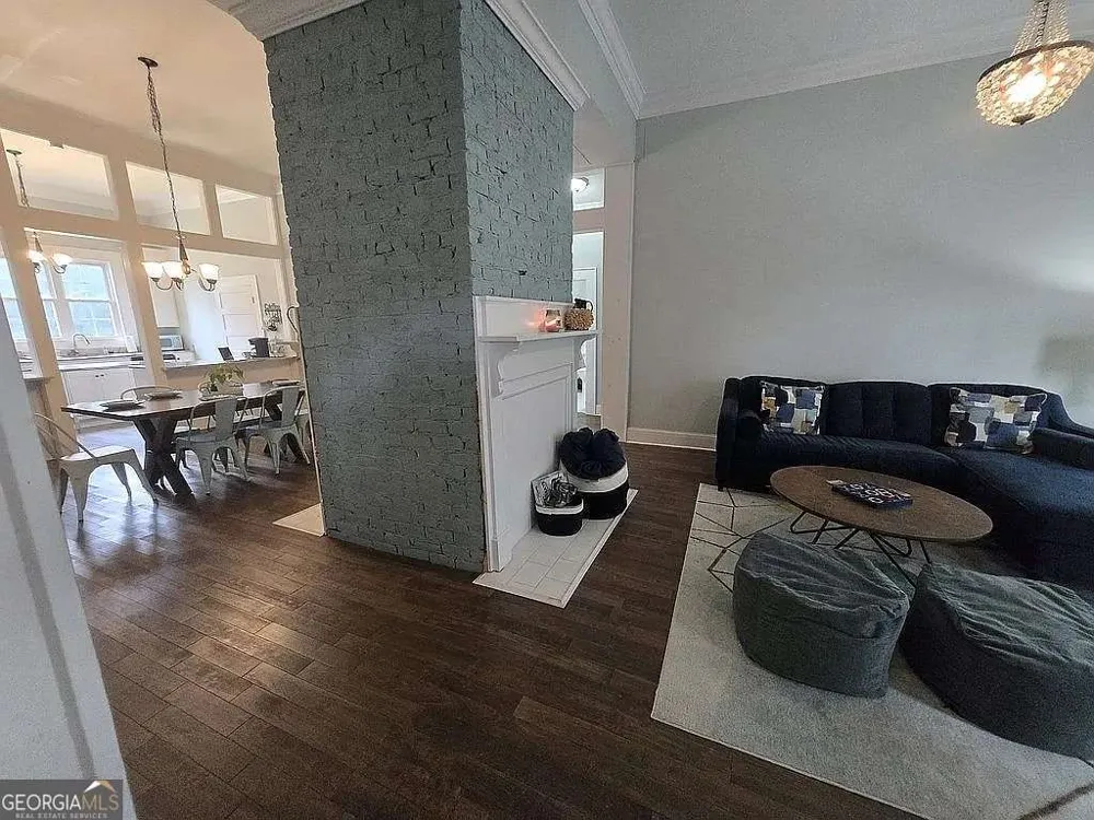 151 S Jackson ST Hartwell, GA 30643