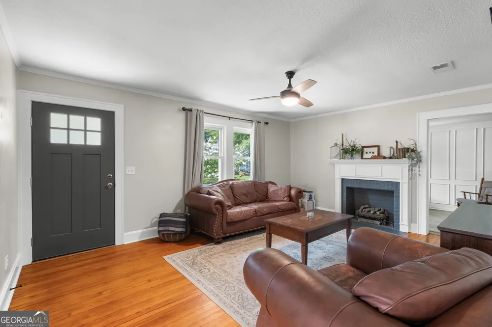 107 Dixie AVE Sylvania, GA 30467