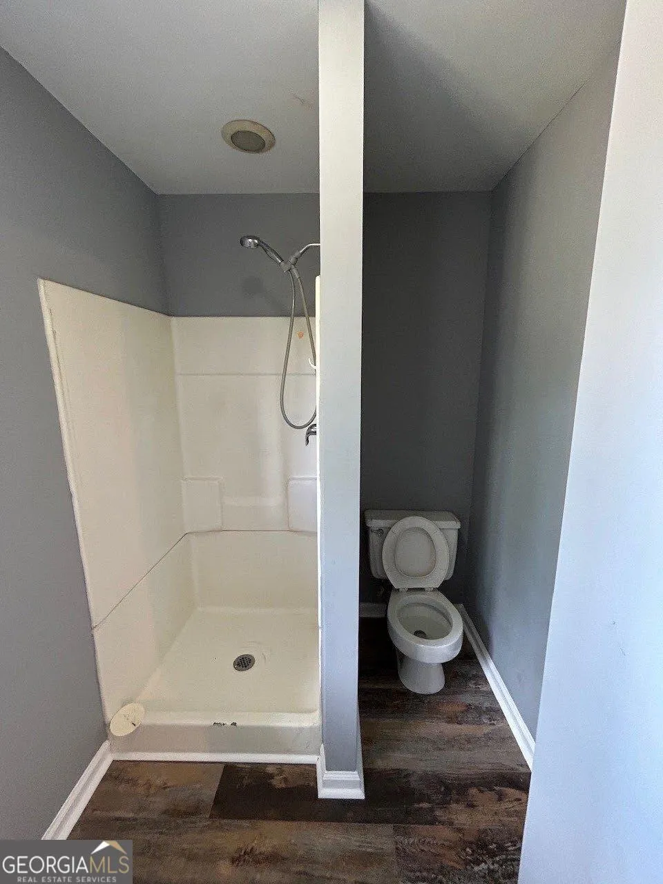 843 Prosperity DR Swainsboro, GA 30401