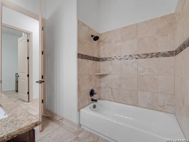 904 BEECHWOOD New Braunfels, TX 78130