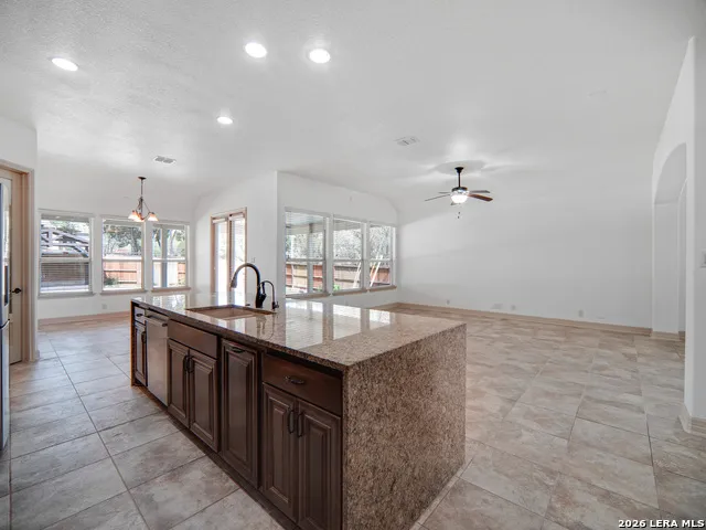 904 BEECHWOOD New Braunfels, TX 78130