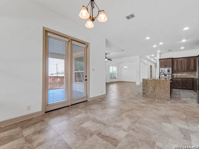 904 BEECHWOOD New Braunfels, TX 78130