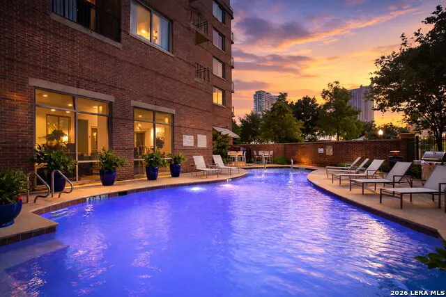 215 Center #804 San Antonio, TX 78202