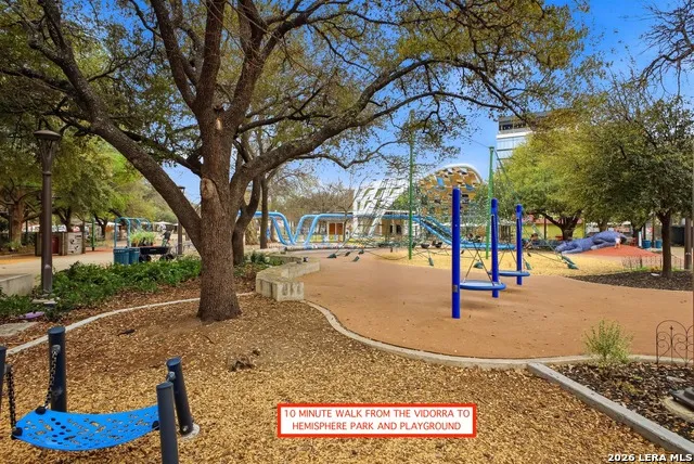 215 Center #804 San Antonio, TX 78202