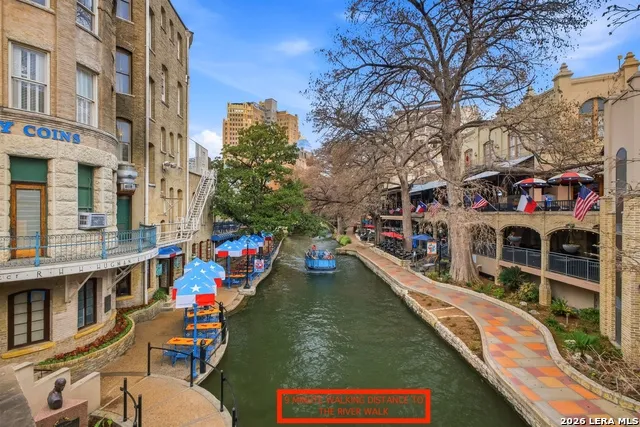 215 Center #804 San Antonio, TX 78202