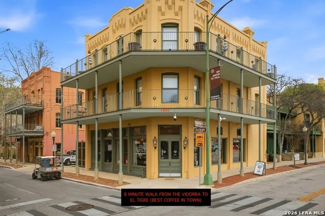 215 Center #804 San Antonio, TX 78202