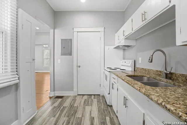 107 Willim Alamo Heights, TX 78209
