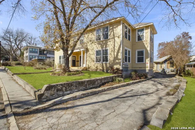 107 Willim Alamo Heights, TX 78209