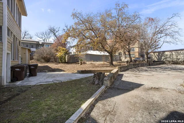 107 Willim Alamo Heights, TX 78209