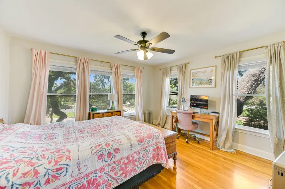 200 W 40th Street Austin, TX 78751