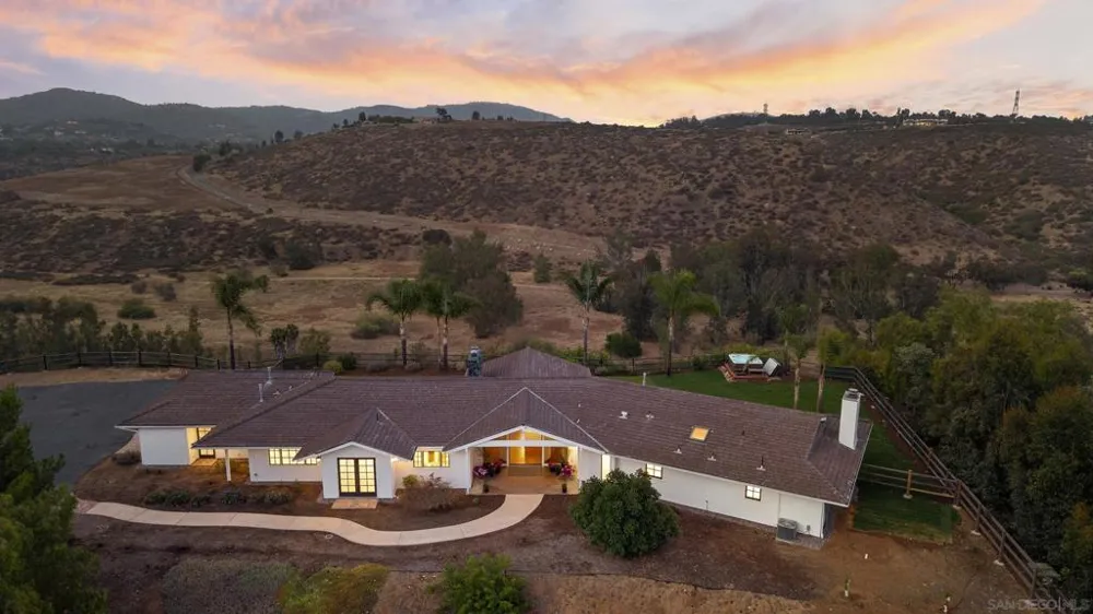 16551 Zumaque Rancho Santa Fe, CA 92067