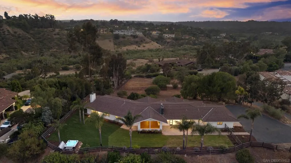 16551 Zumaque Rancho Santa Fe, CA 92067