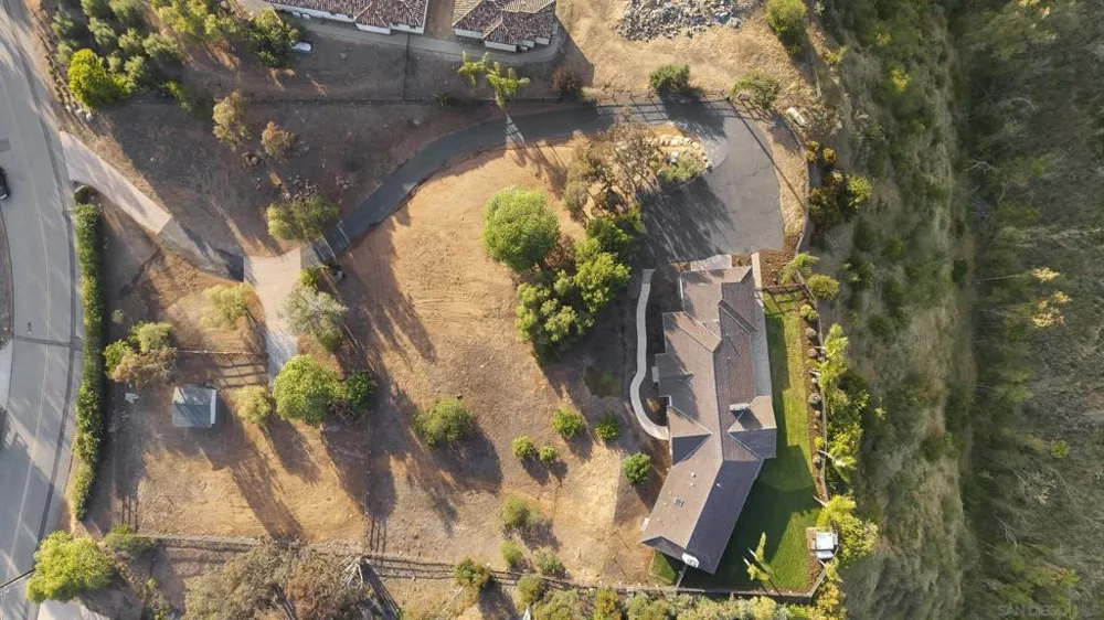 16551 Zumaque Rancho Santa Fe, CA 92067